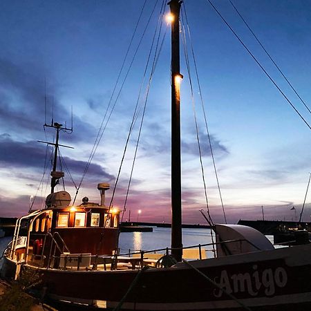 Varra Water - Unique Boat Accomodation - Bornholm Nexo ภายนอก รูปภาพ