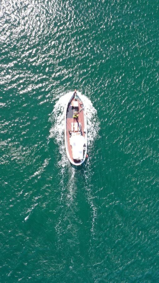 Varra Water - Unique Boat Accomodation - Bornholm Nexo ภายนอก รูปภาพ