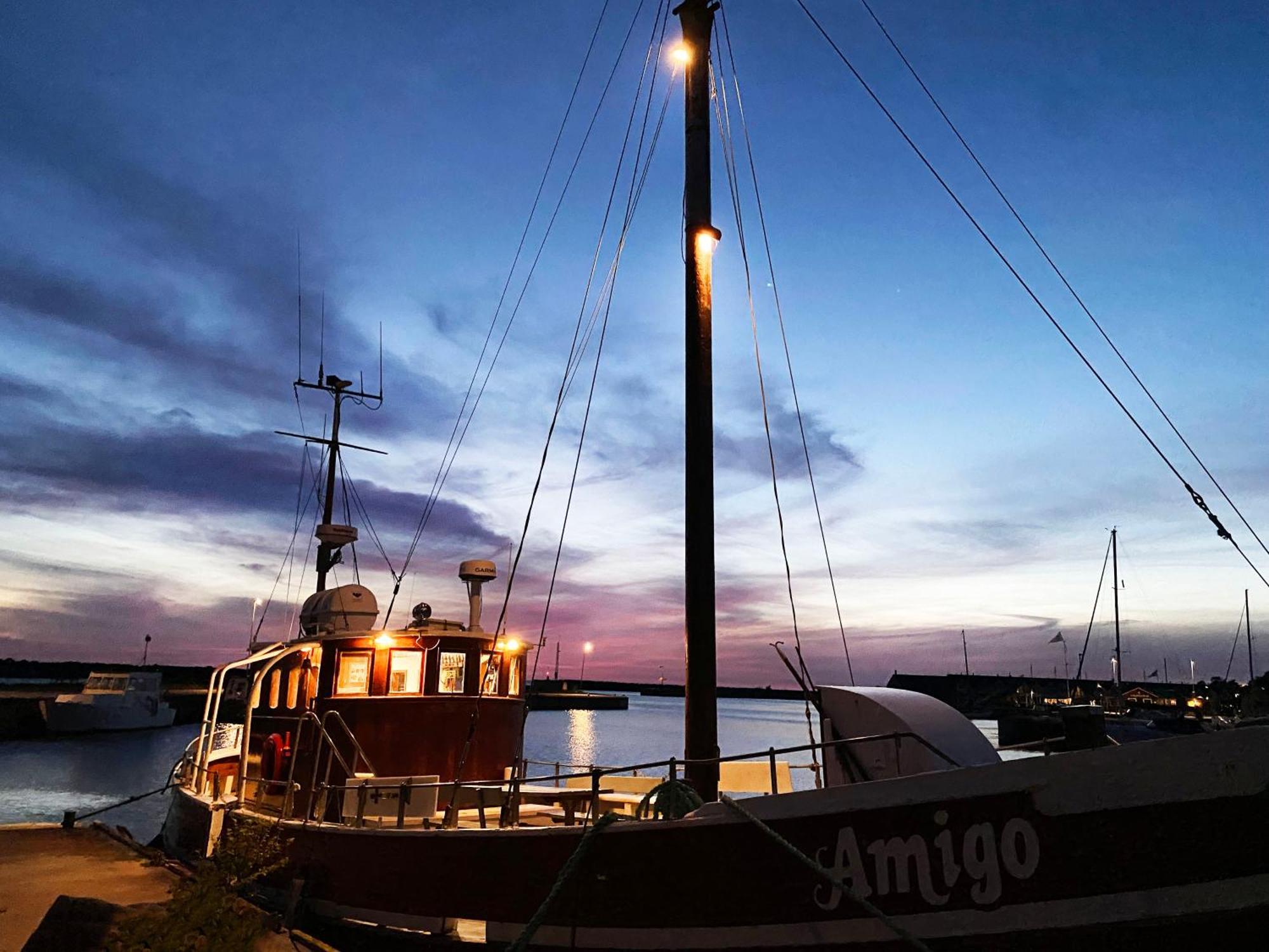Varra Water - Unique Boat Accomodation - Bornholm Nexo ภายนอก รูปภาพ
